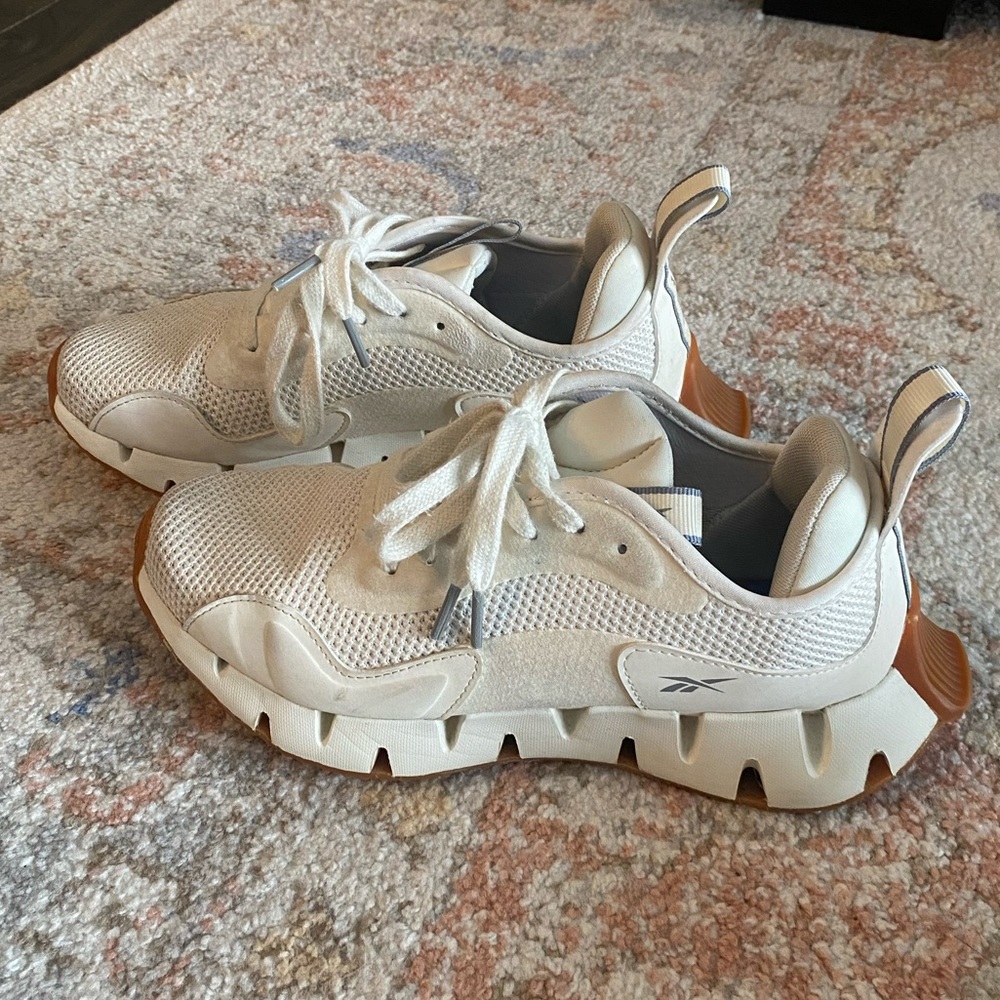 Reebok Zig Dynamica Size 6.5 Sneakers Gym Shoes